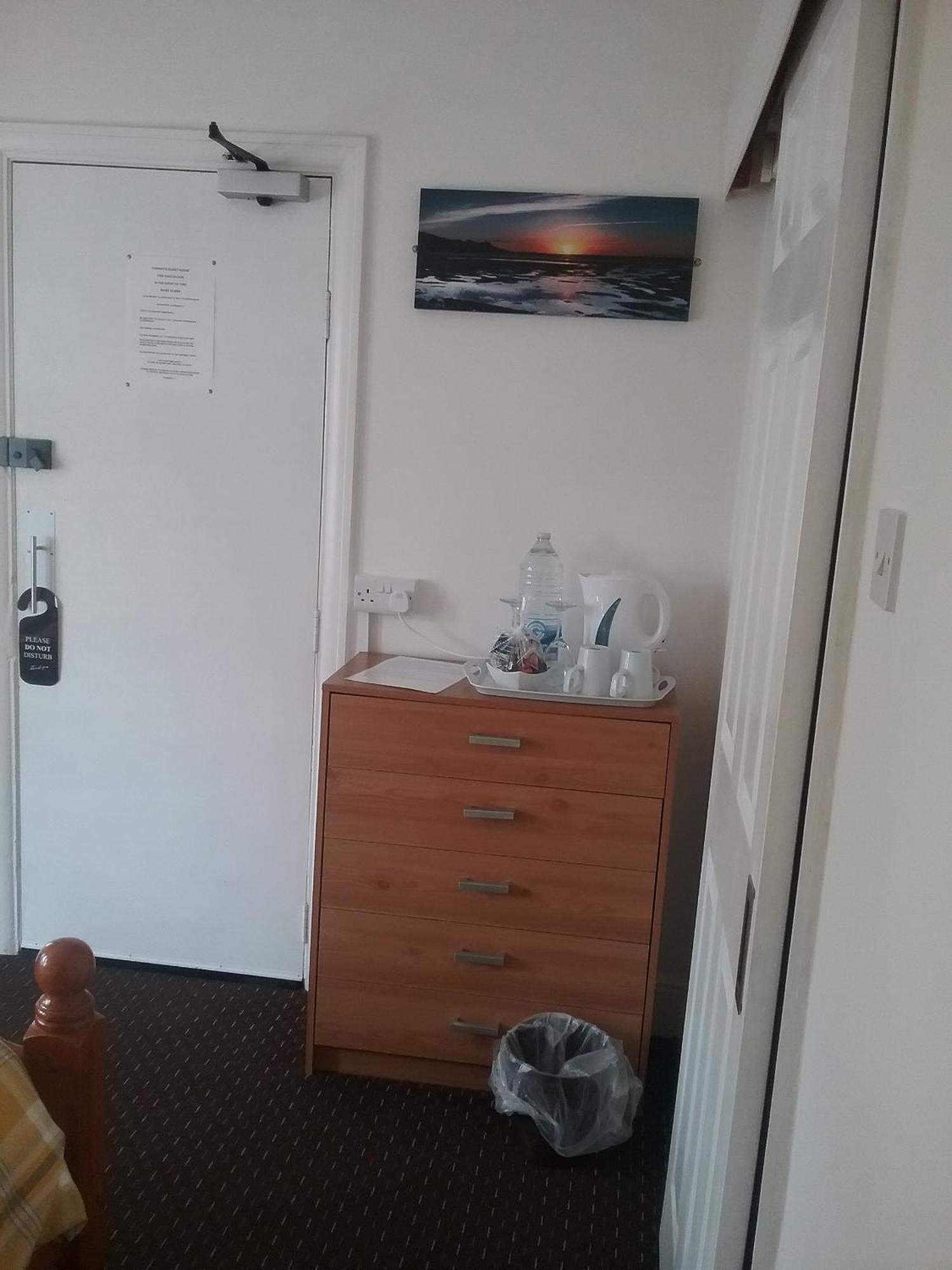 Fairways Guest House 뉴키 외부 사진